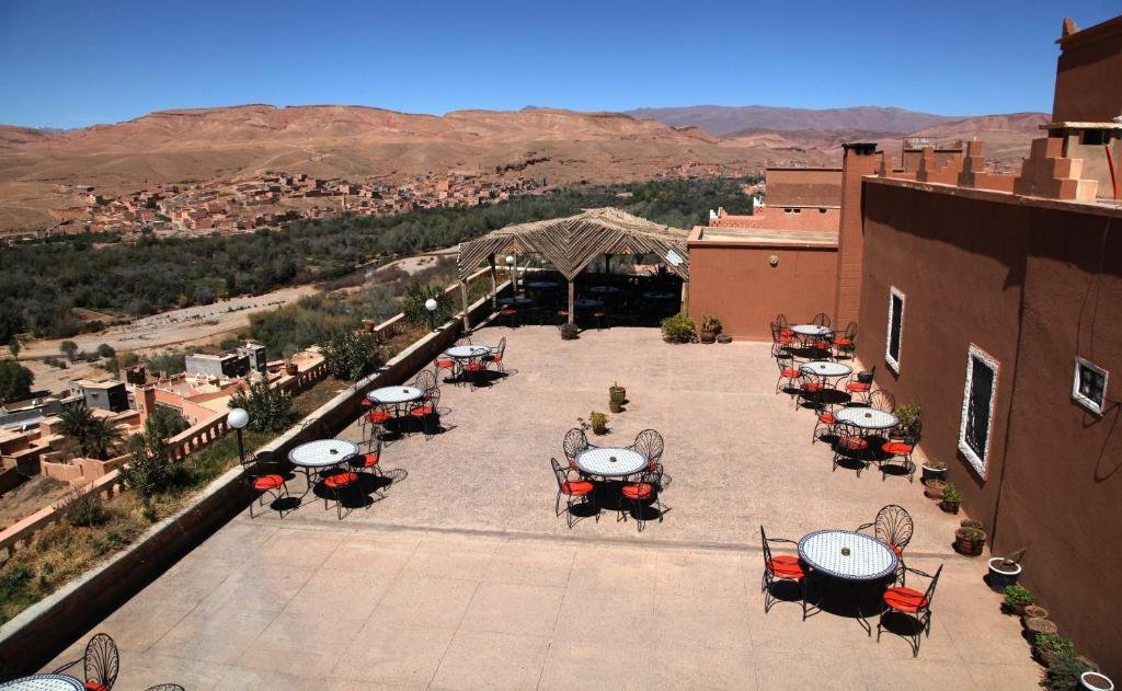 Dades hairpin road viewpoints